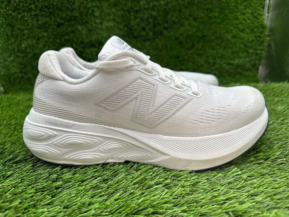 New Balance Fresh Foam X 880v15 W880W15 Athletic Sneaker Unisex W6.5/M5 White